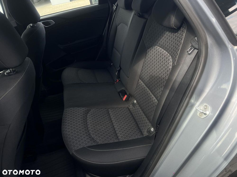 Kia Ceed 1.4 T-GDI M - 17
