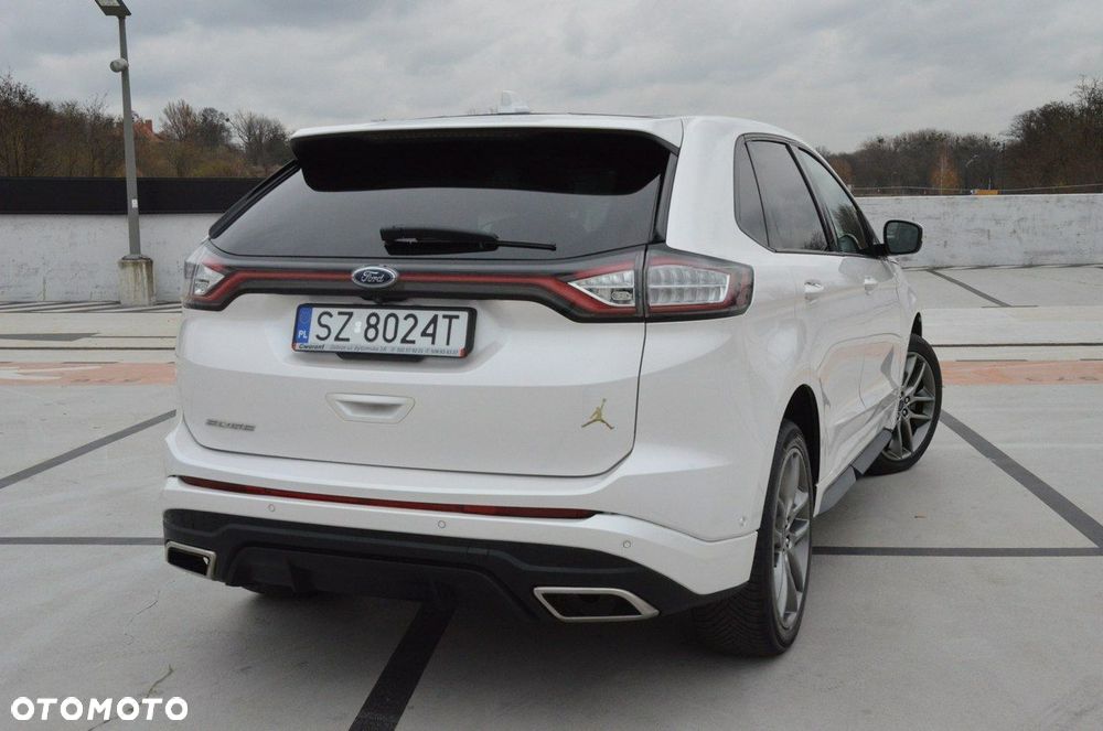 Ford Edge 2.0 TDCi Bi-Turbo 4x4 ST-LINE - 16