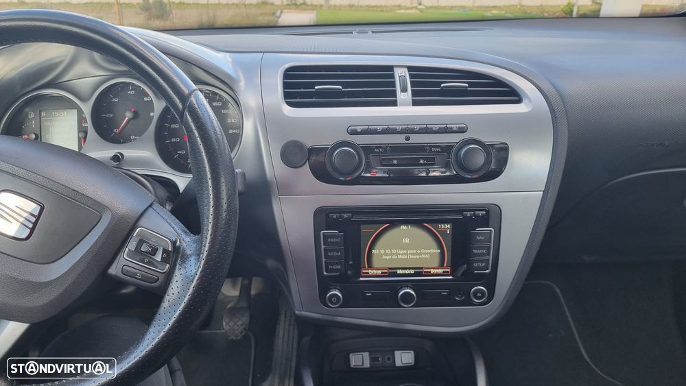 SEAT Leon 1.6 TDI DPF Ecomotive Style Copa - 1