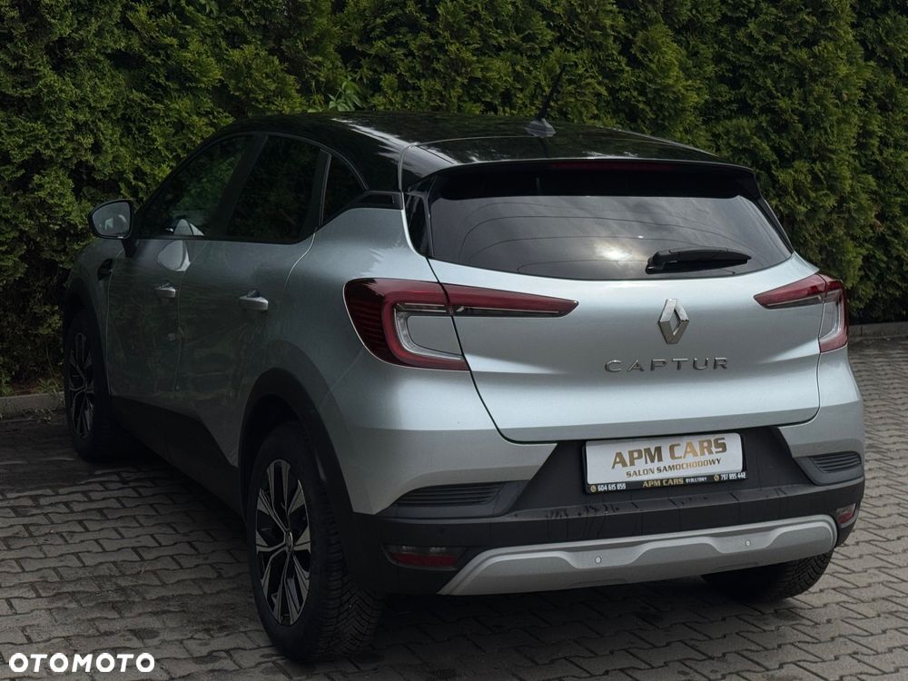 Renault Captur TCe 100 EXPERIENCE - 10