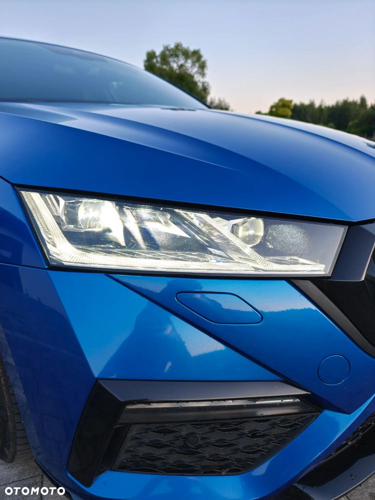 Skoda Octavia 2.0 TDI RS DSG - 2