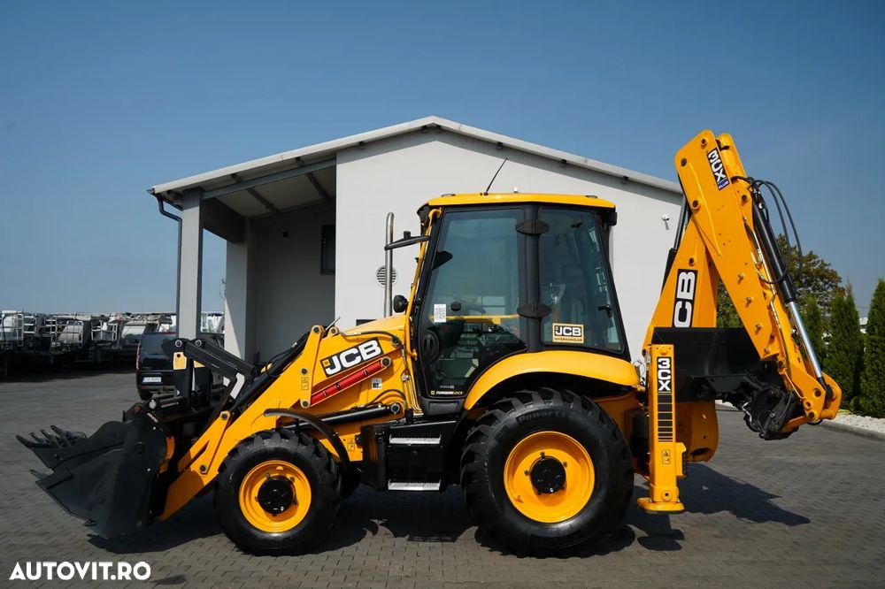 JCB 3CX / BULDOEXCAVATOR / NOU NOU / 0 LUNI - 10