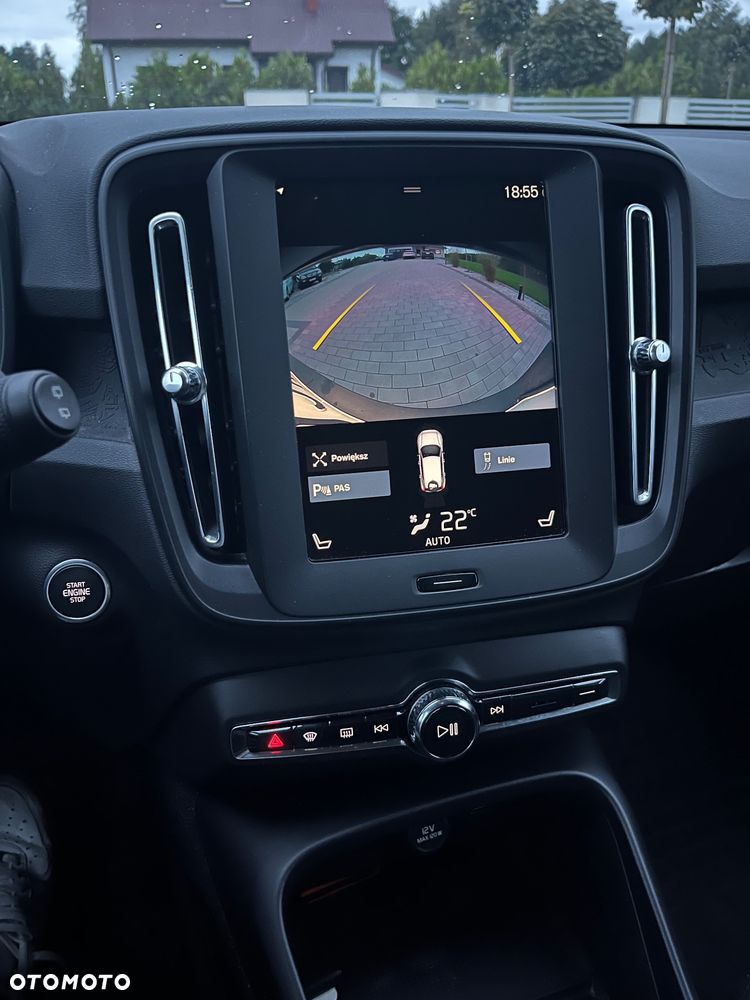 Volvo XC 40 T2 Core - 18