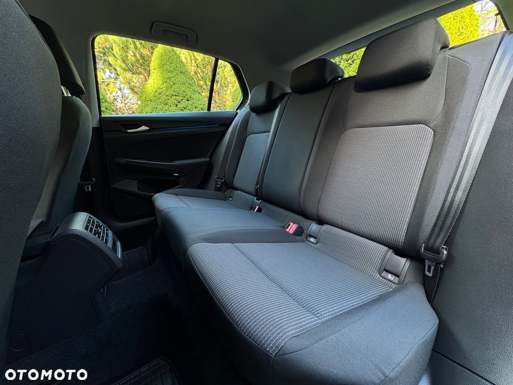 Volkswagen Golf VIII 1.5 TSI EVO Life - 19