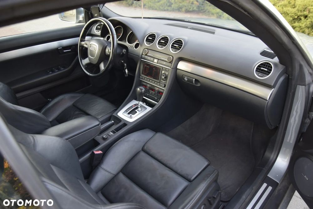Audi A4 Cabrio 1.8T Multitronic - 27