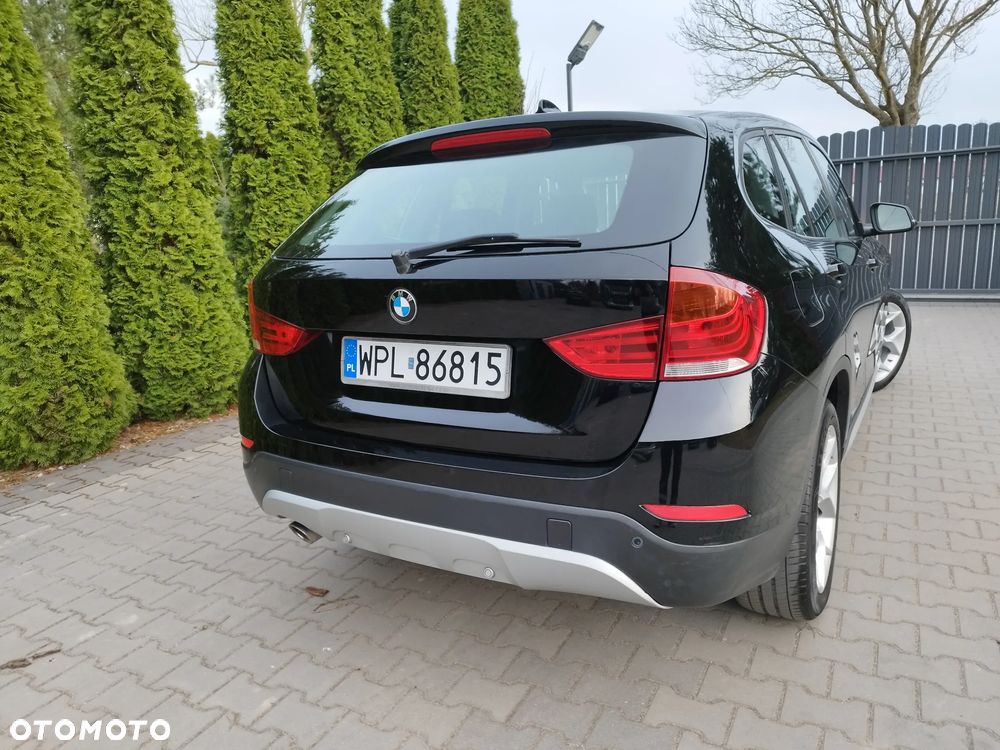 BMW X1 sDrive16d - 13