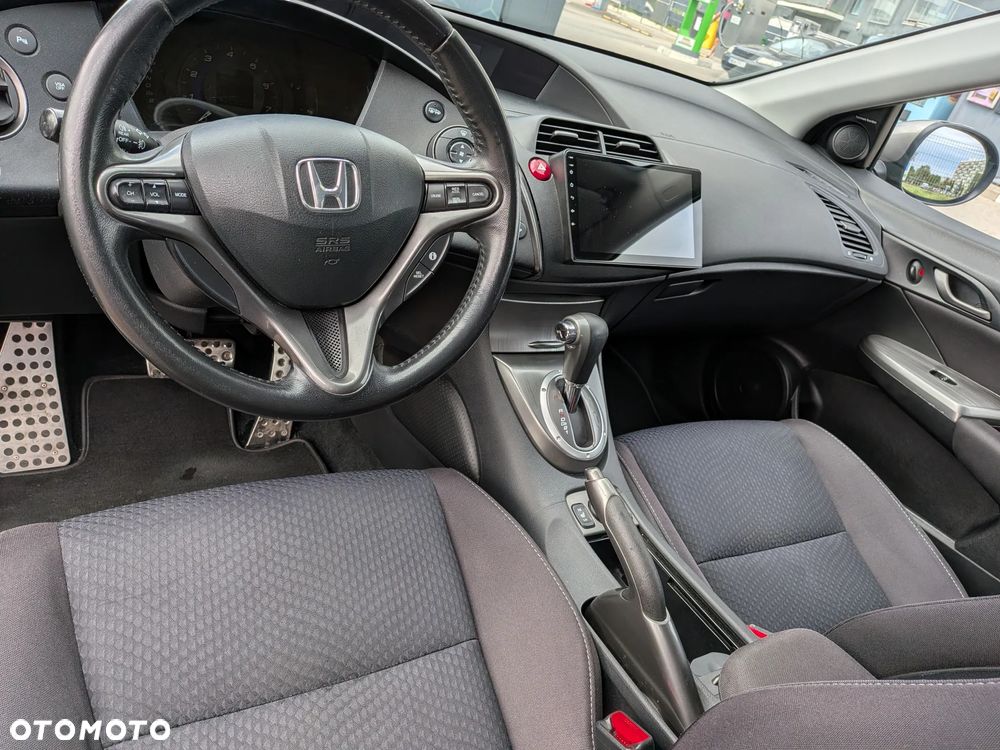 Honda Civic 1.8 Executive - 14
