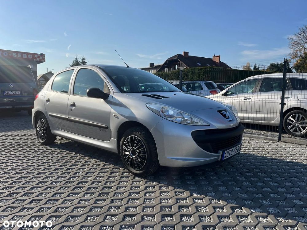 Peugeot 206 plus 206+ 1.1 Presence Euro5 - 5