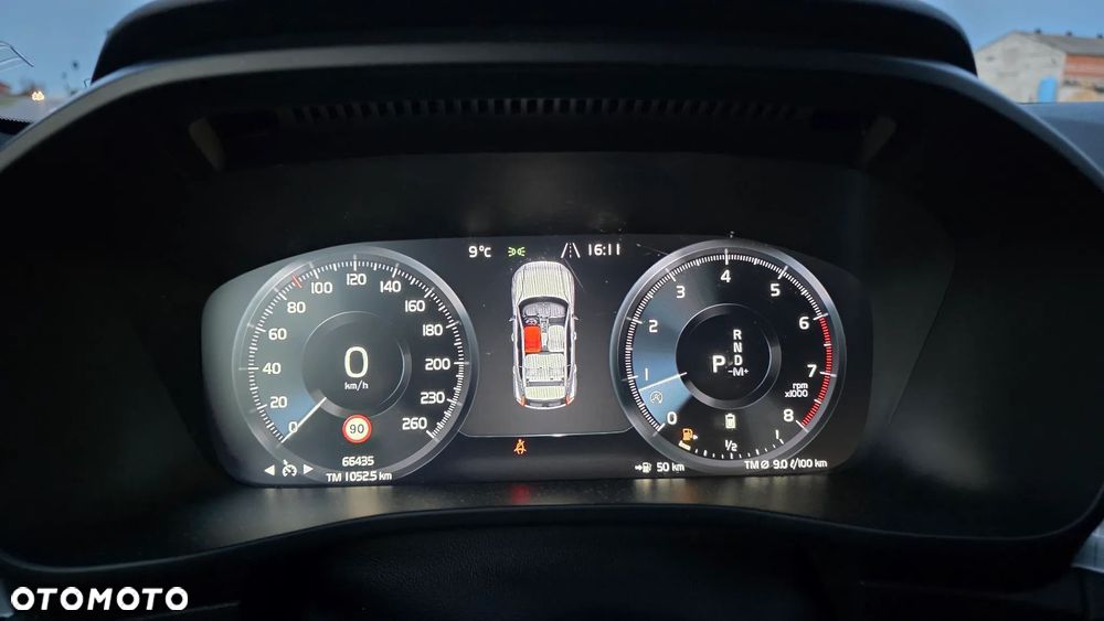 Volvo XC 40 - 6