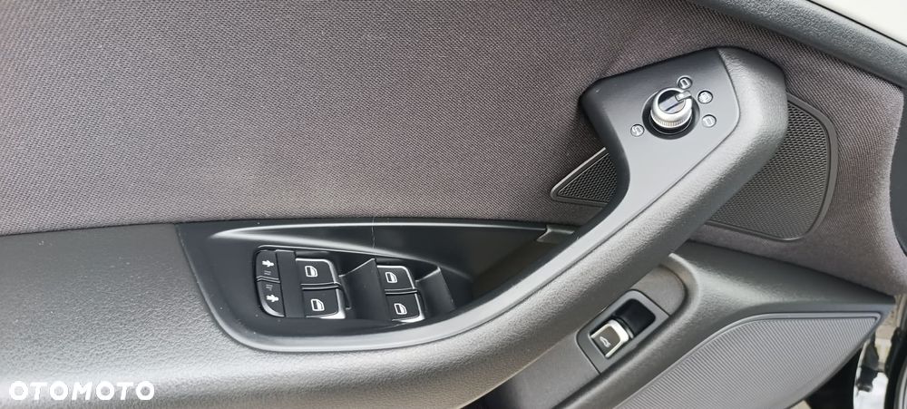 Audi A6 Avant 2.0 TDI Ultra S tronic - 7