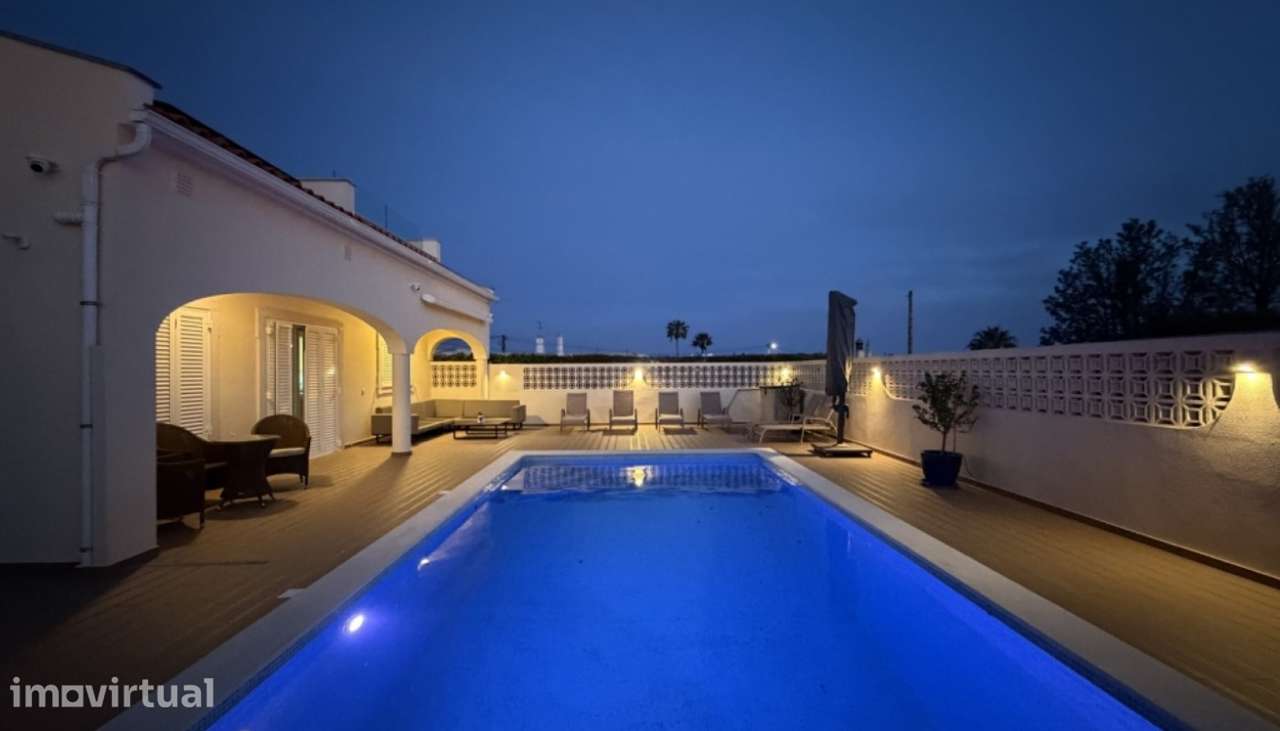 Magnífica moradia V5, com piscina, à venda nas Sesmarias, Algarve - Grande imagem: 2/43