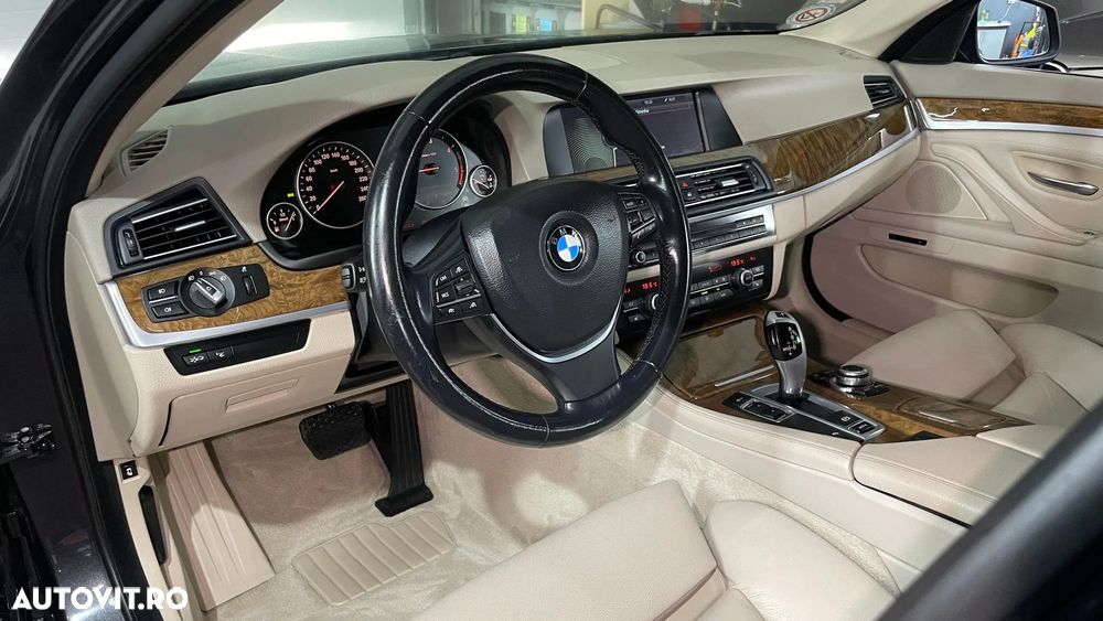 BMW Seria 5 520d - 27