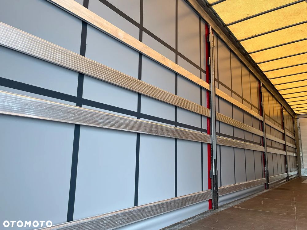 Schmitz Cargobull SCB / 12.2018 / MEGA / FIRANKA/ SAVA 80% / OS PODNOSZONA / CERTYFIKAT XL / ZADBANA - 25