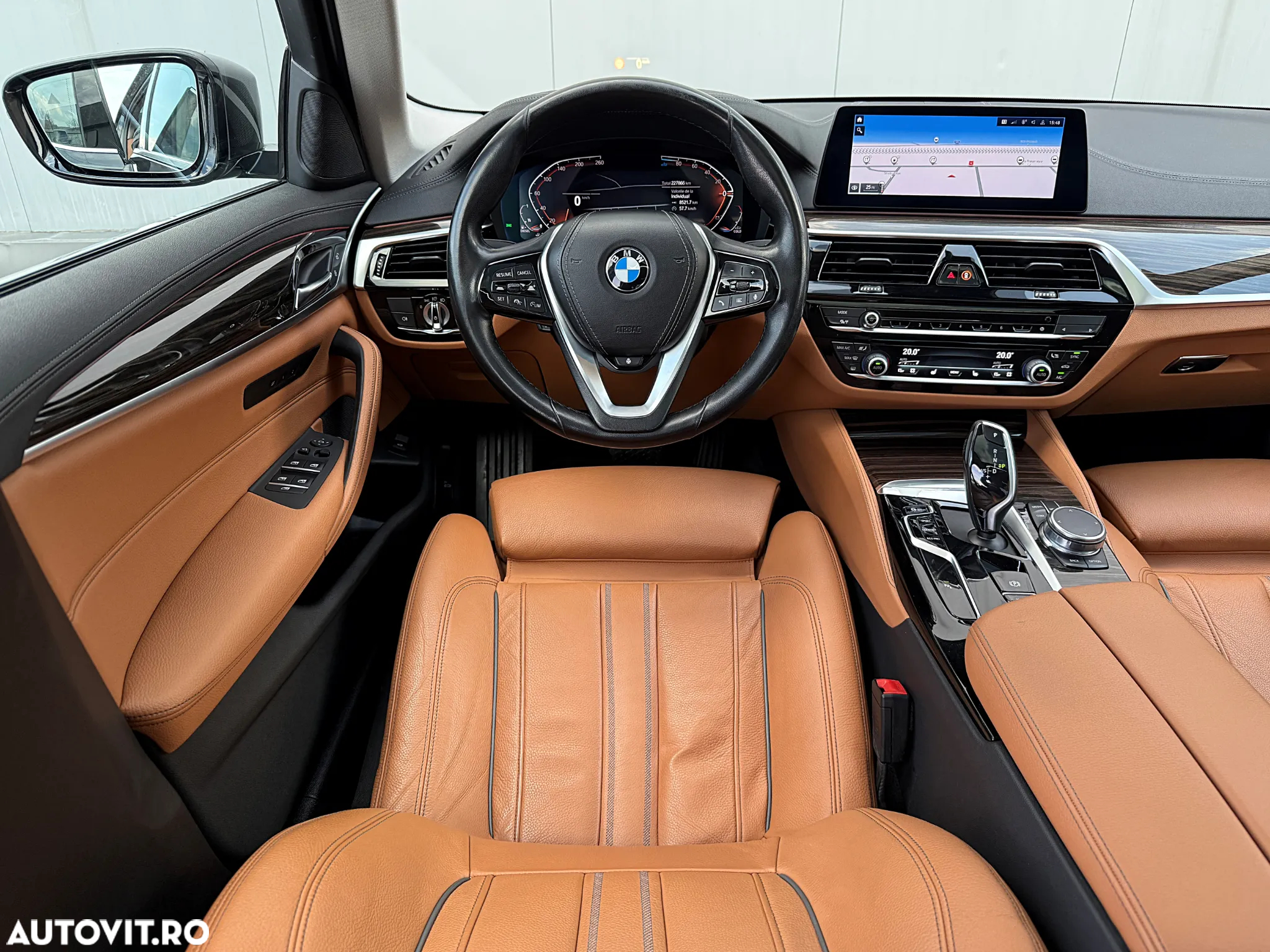 BMW Seria 5 520d xDrive Aut. Luxury Line - 19