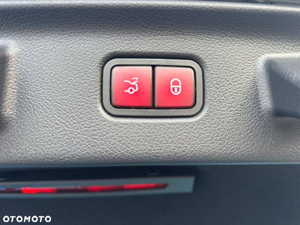 Mercedes-Benz Klasa S - 22