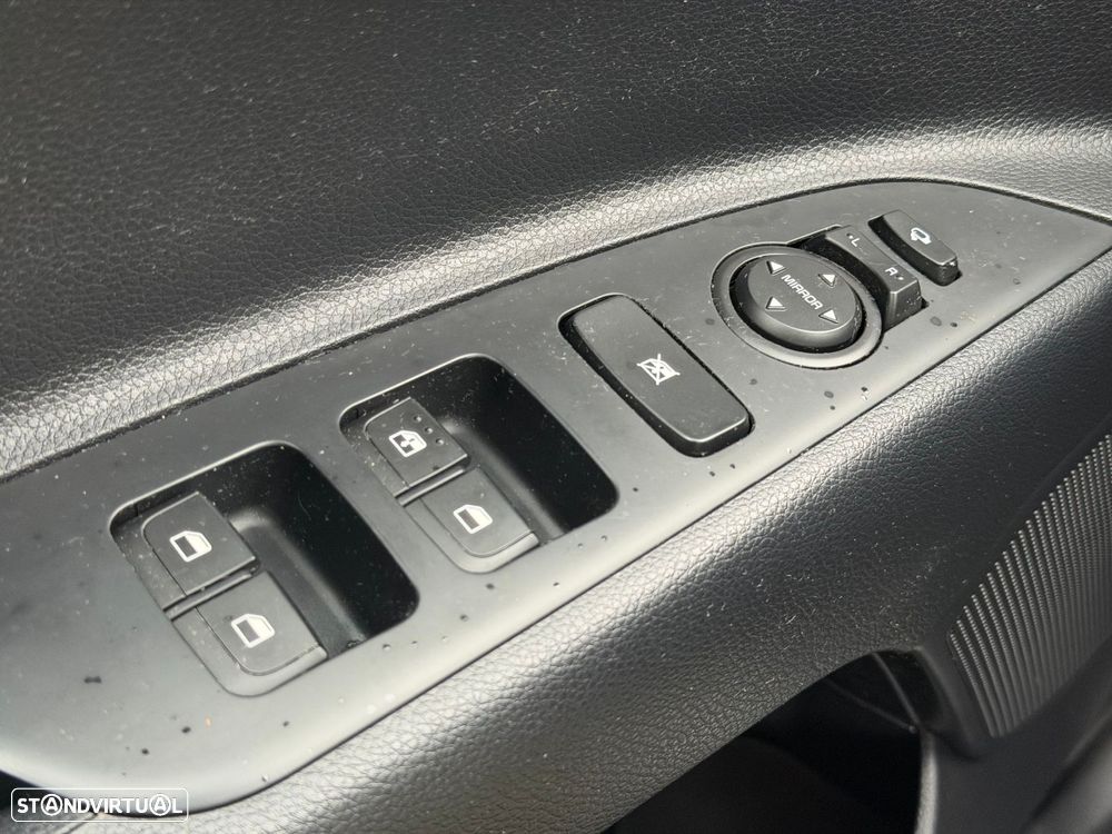 Kia Stonic 1.0 T-GDI Drive - 32