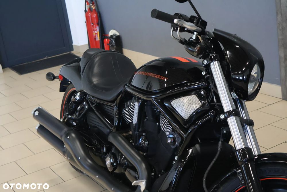 Harley-Davidson V-Rod Night Rod - 10