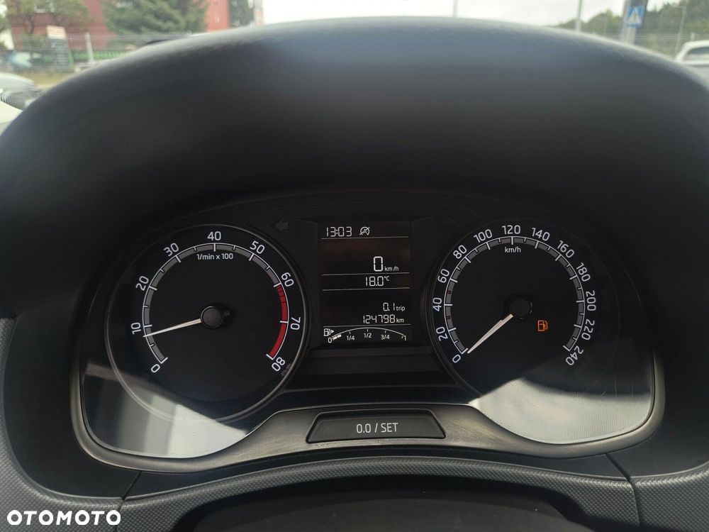 Skoda Fabia 1.0 Active - 23