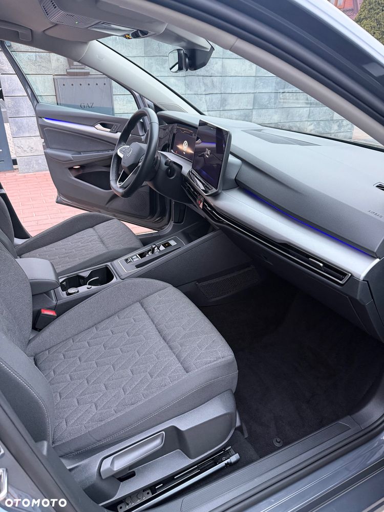 Volkswagen Golf 1.5 eTSI OPF DSG Style - 18