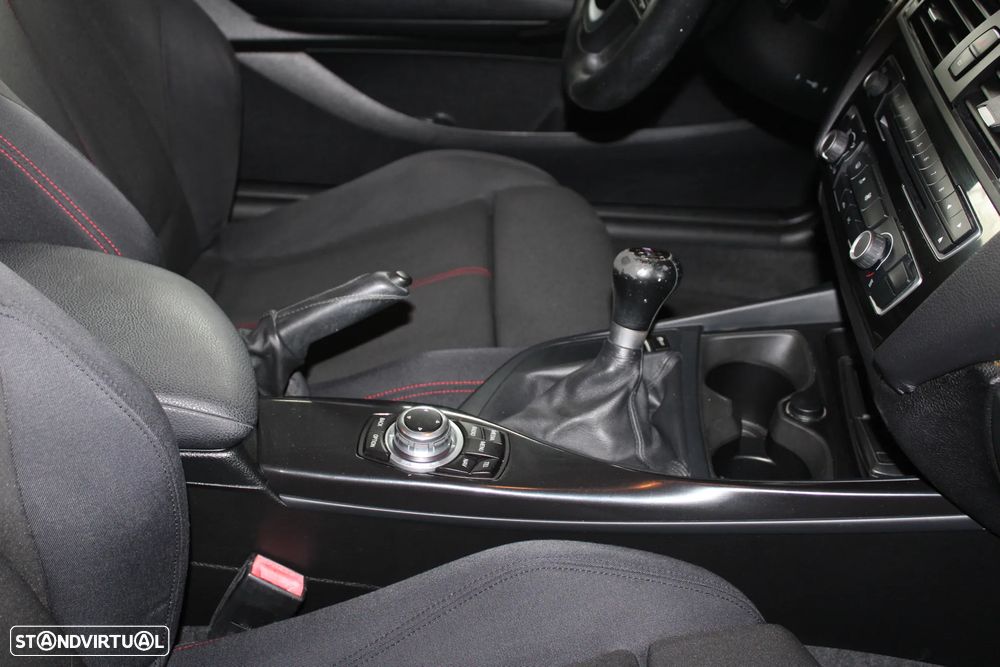 BMW 114 d Pack M - 30