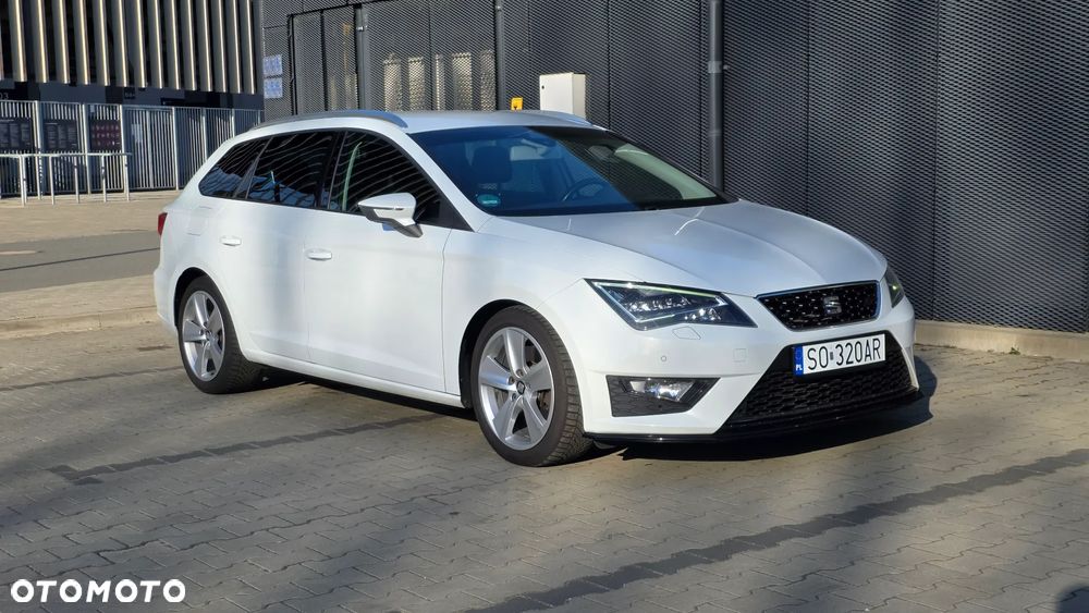 Seat Leon 2.0 TDI DPF Start&Stop FR - 32