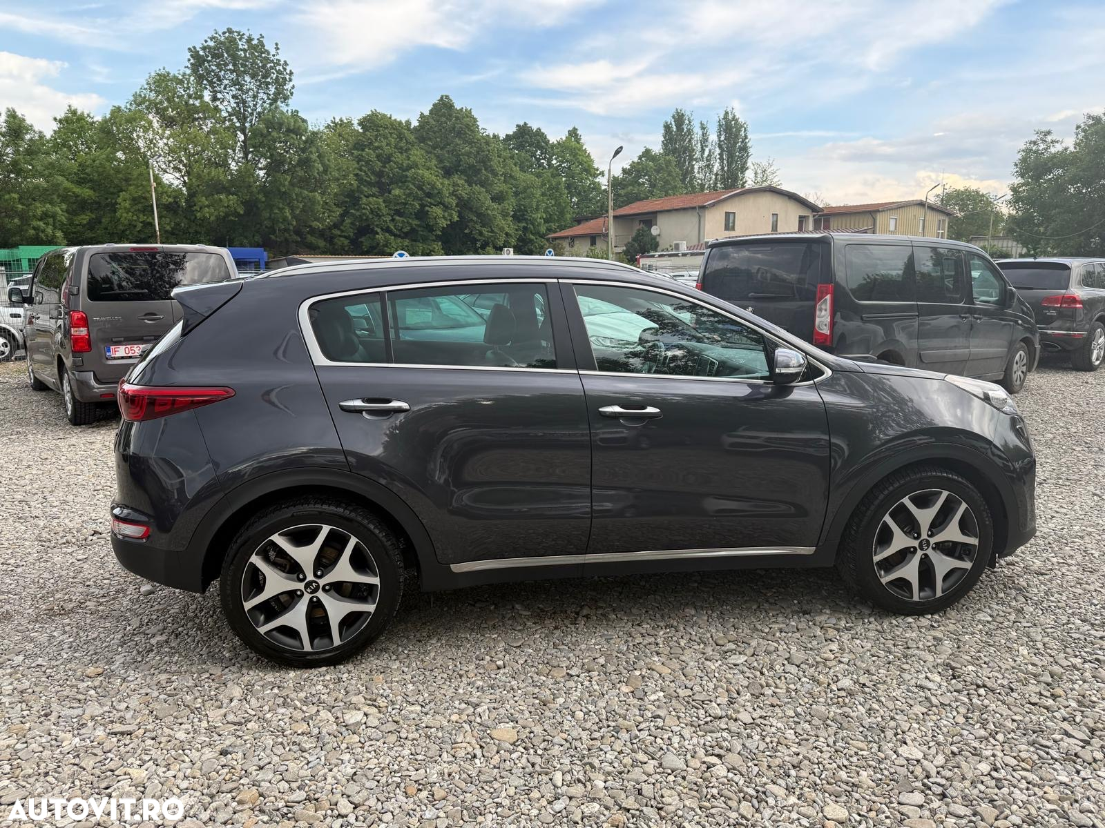 Kia Sportage 1.7 CRDI 2WD ISG Aut. GT Line - 24