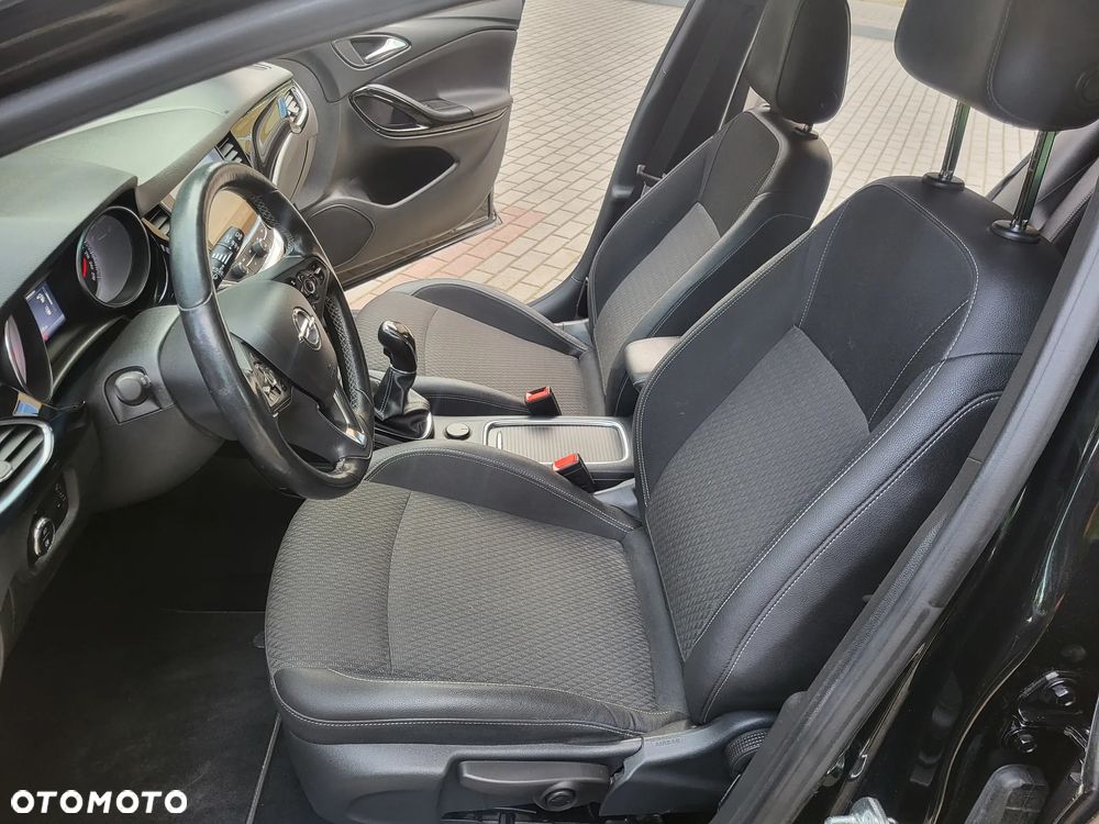 Opel Astra 1.4 Turbo Edition - 22