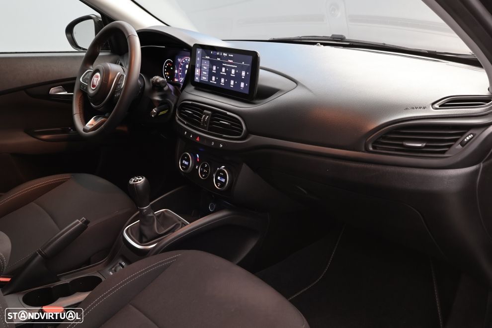 Fiat Tipo Station Wagon 1.0 GSE T3 - 22