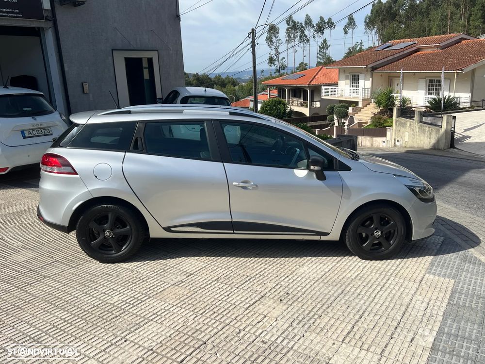 Renault Clio Sport Tourer - 7