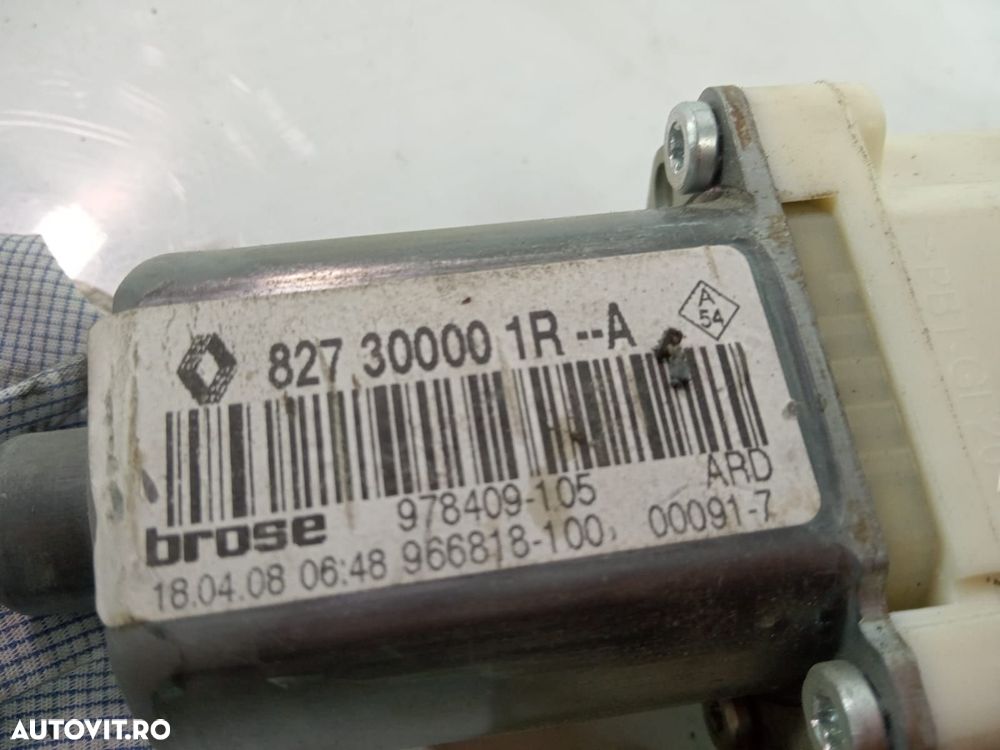 Motoras macara dreapta spate 827300001r Renault Laguna 3  [din 2007 p - 2