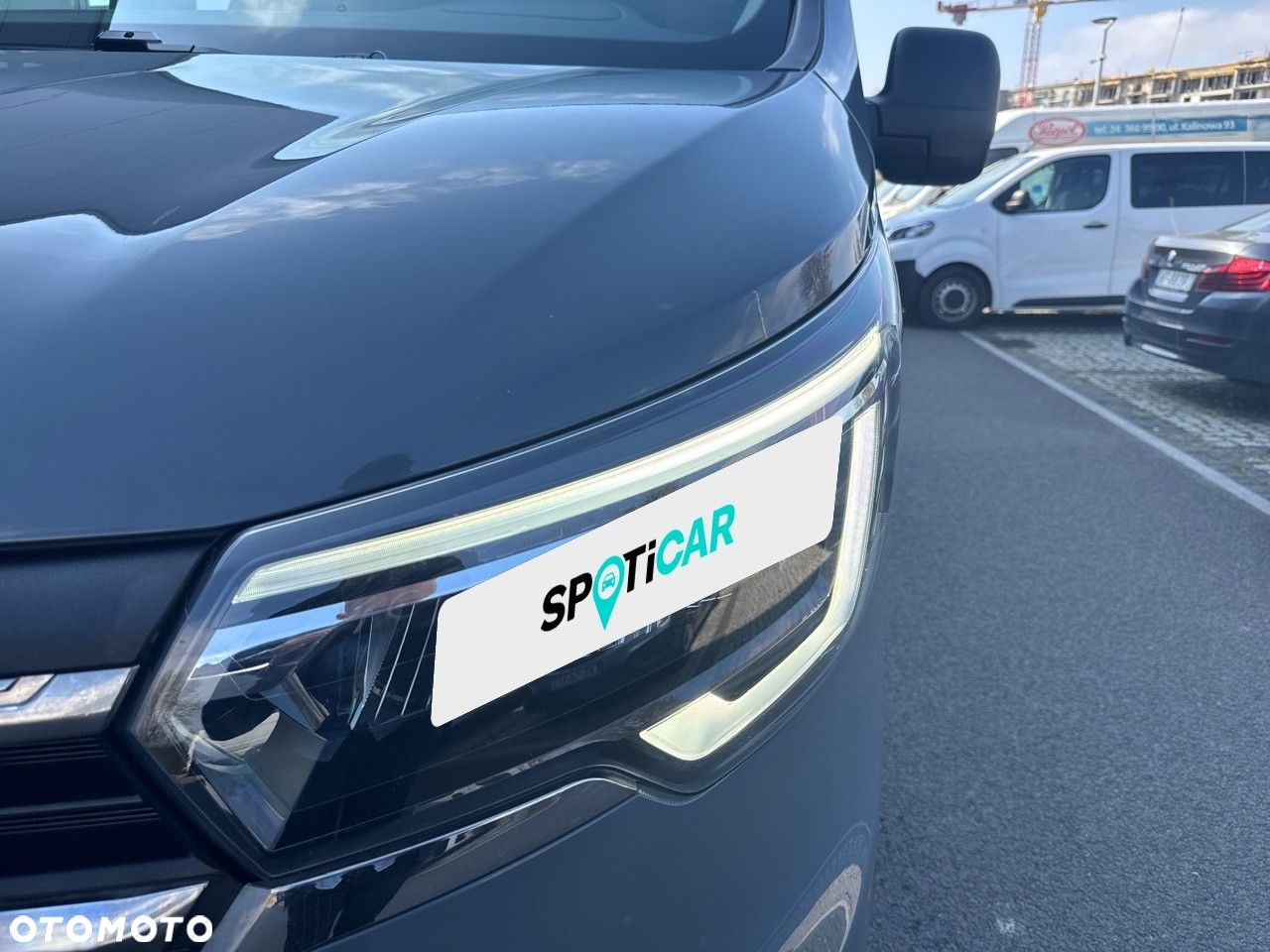 Renault Trafic - 12