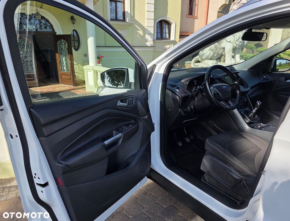 Ford Kuga 2.0 TDCi AWD Titanium - 16