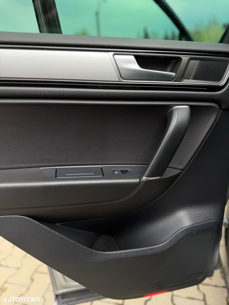 Volkswagen Touareg 3.0 V6 TDI SCR Blue Motion DPF Automatik - 18