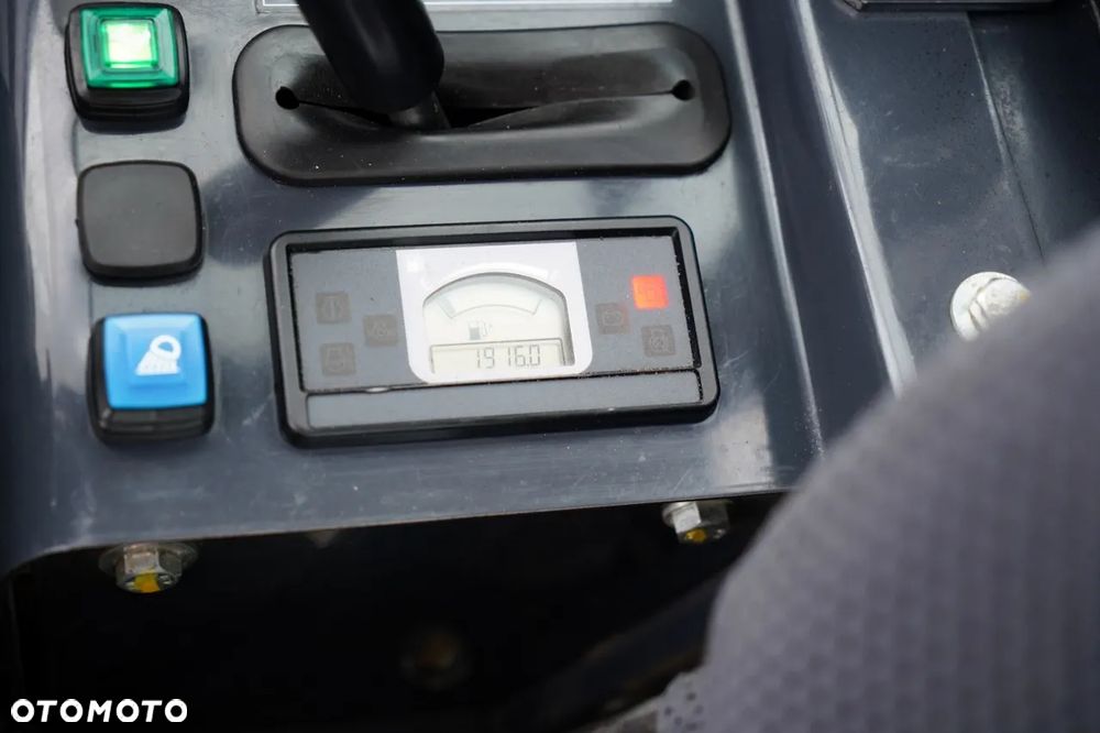 Hitachi ZX26U-6 CR / MINIKOPARKA / 2022 ROK / 1800 MTH / KOMPLET ŁYŻEK - 36