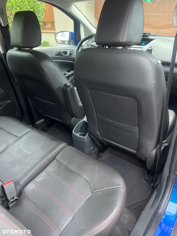 Ford EcoSport 1.5 TDCi TITANIUM - 17