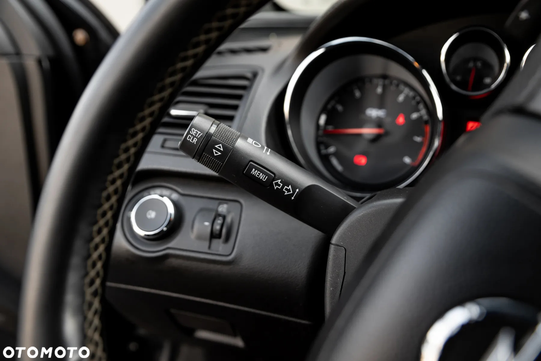 Opel Insignia 2.8 T V6 OPC - 25