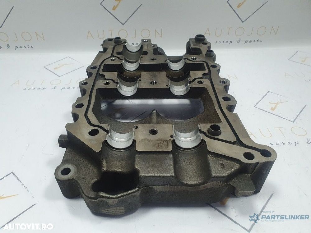 Capac balansieri pompa ulei VOLKSWAGEN PASSAT Variant 3C5 2005 - 2011   03G103535B - 3