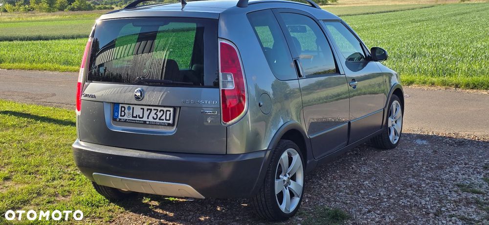 Skoda Roomster 1.2 TSI Scout - 8