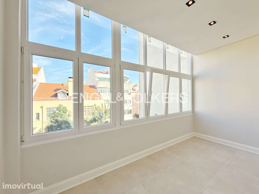 Apartamento T3 remodelado na Avenida Almirante Reis - Grande imagem: 3/41