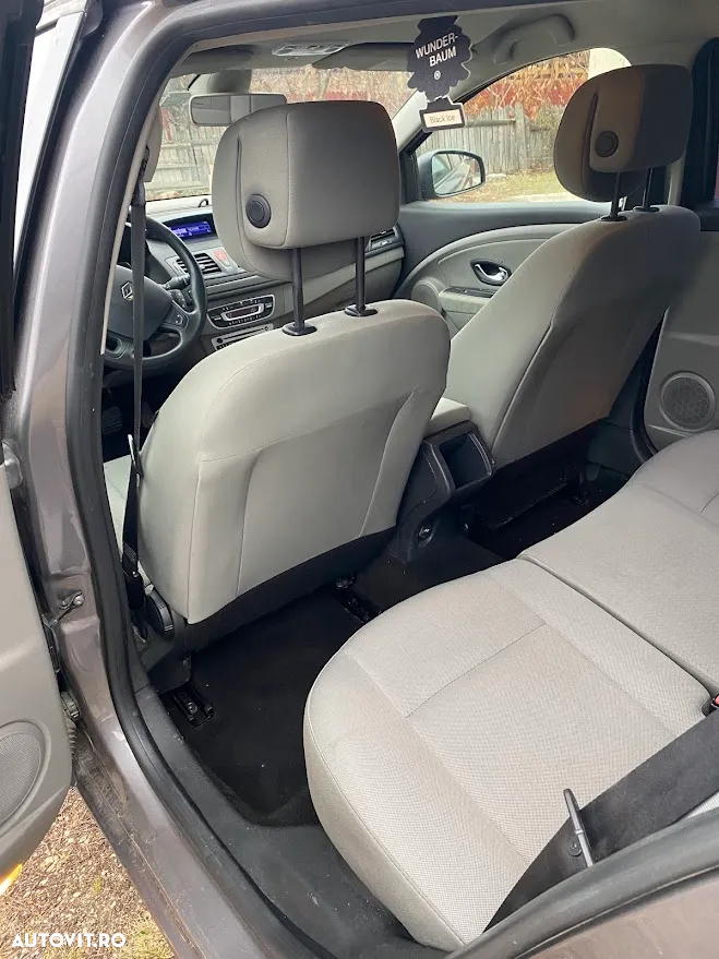 Renault Megane 1.5 dCi Dynamique - 11