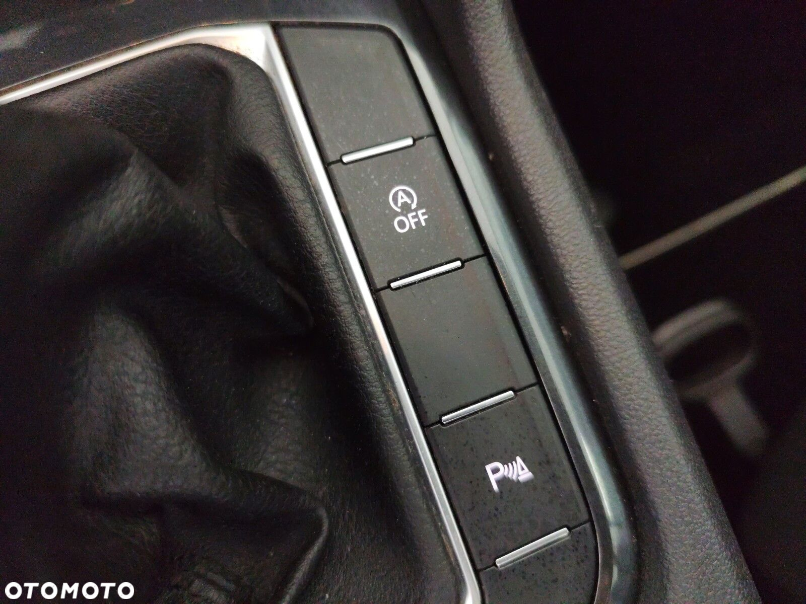 Volkswagen Tiguan - 24