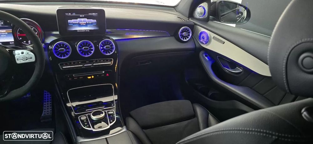 Mercedes-Benz GLC 220 d 4Matic 9G-TRONIC AMG Line - 25