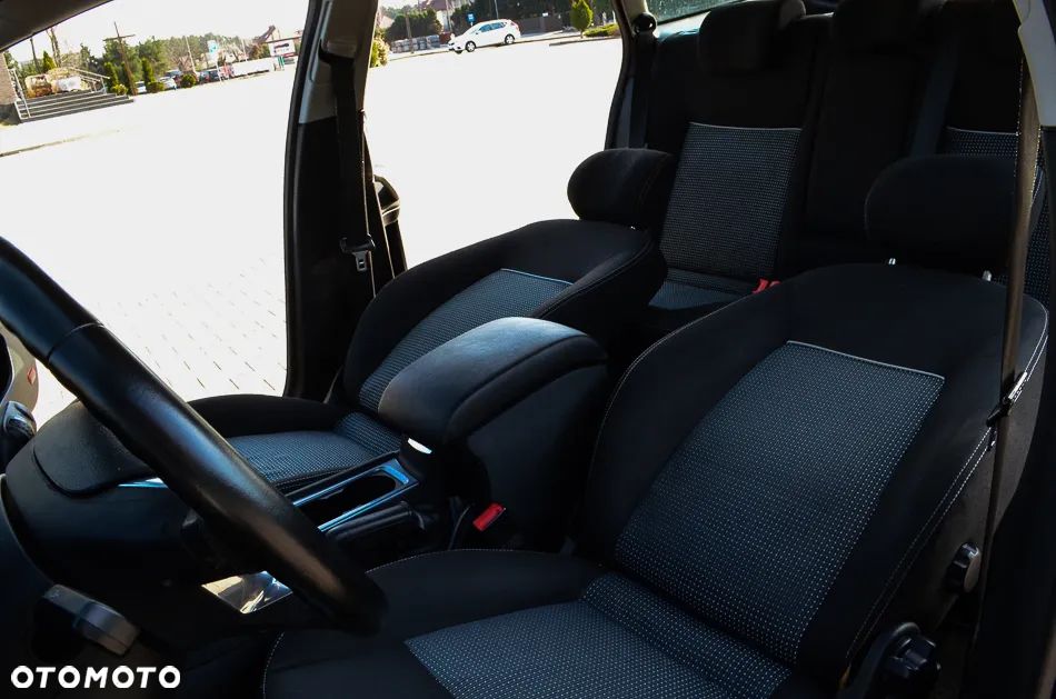 Ford Mondeo 2.0 TDCi Business Edition - 40
