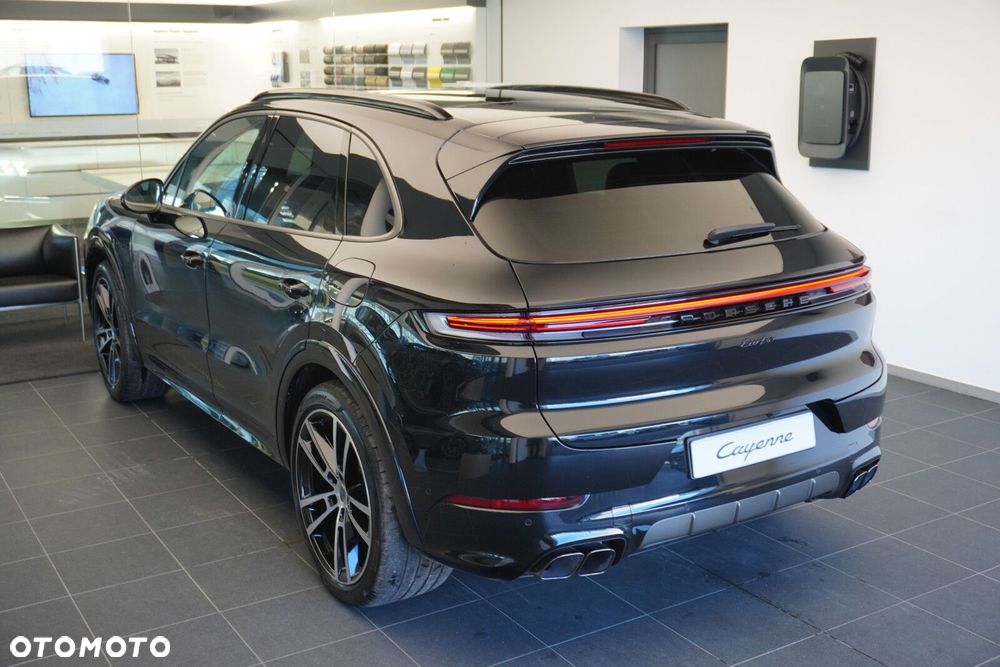 Porsche Cayenne - 17