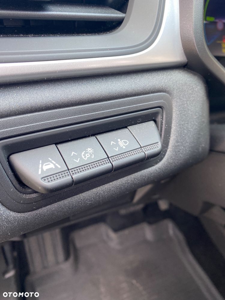 Renault Captur - 18