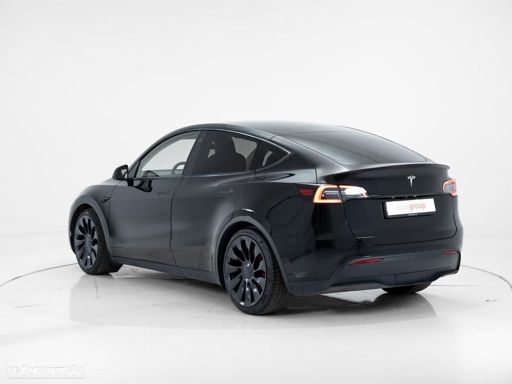 Tesla Model Y Performance Dual Motor AWD - 5