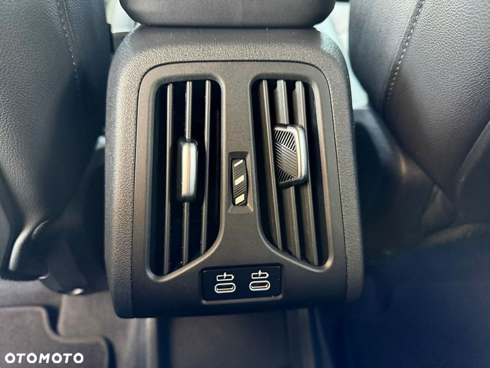 BMW X1 - 24
