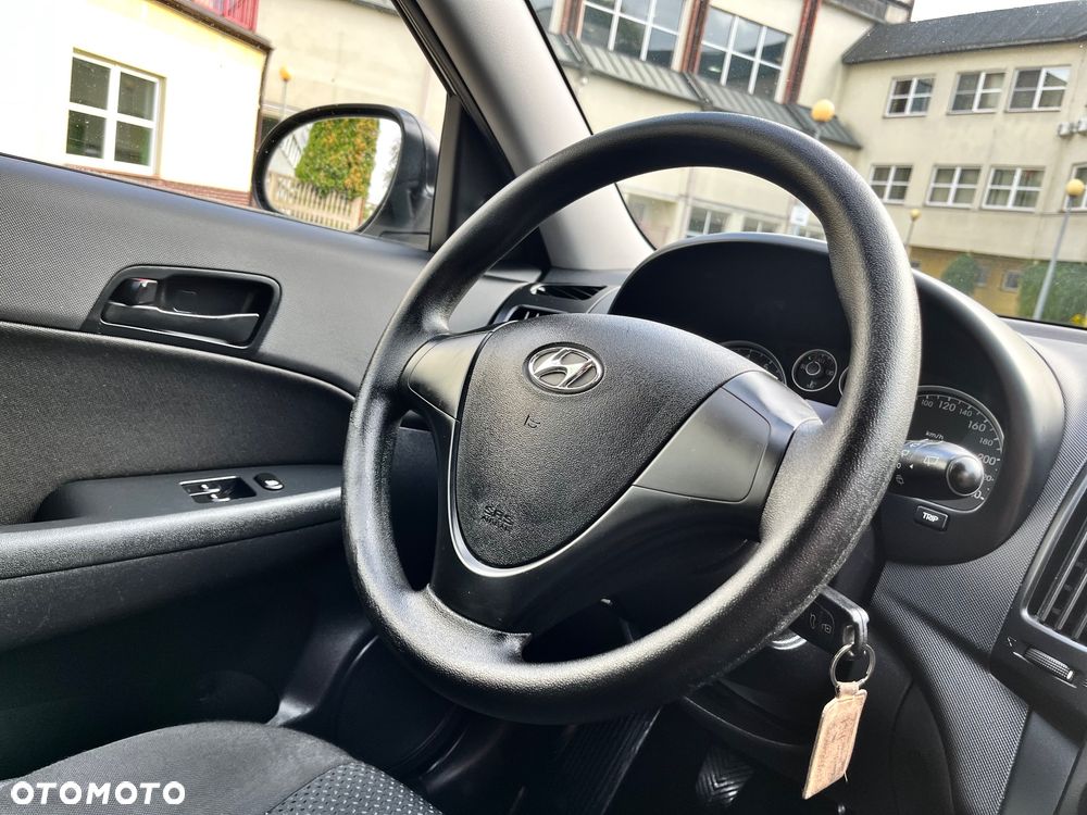 Hyundai i30 1.4 Edition 20 - 14