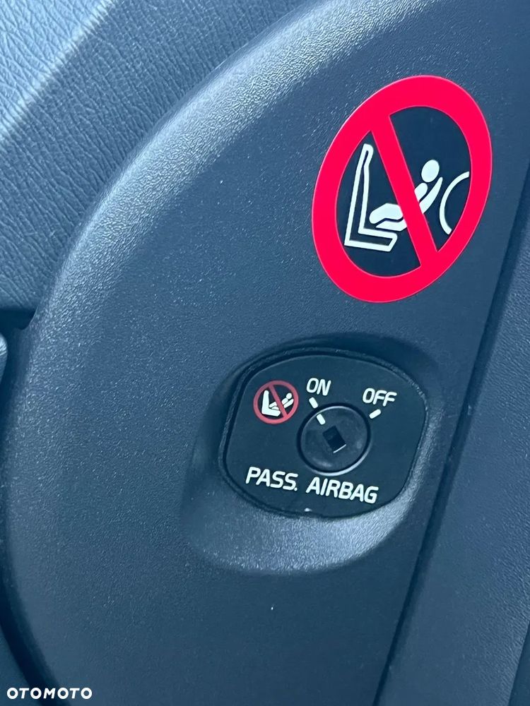 Volvo S60 D5 R-Design Summum - 33