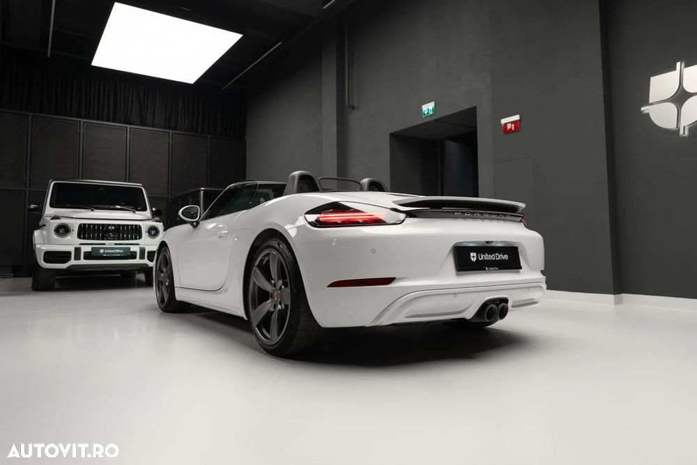 Porsche Boxster 718 PDK - 33